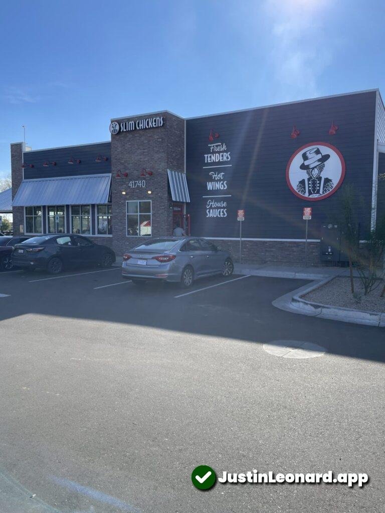 Slim Chickens Restaurant Exterior View in Maricopa